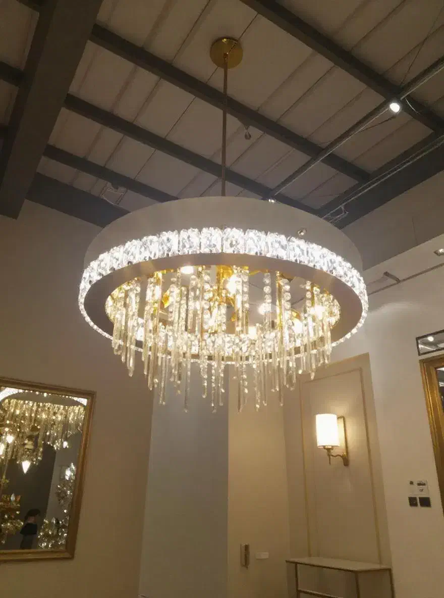 لوستر سقفی مدرن قلعه نور اصفهان شوط|لوستر و چراغ آویز|شوط, |دیوار