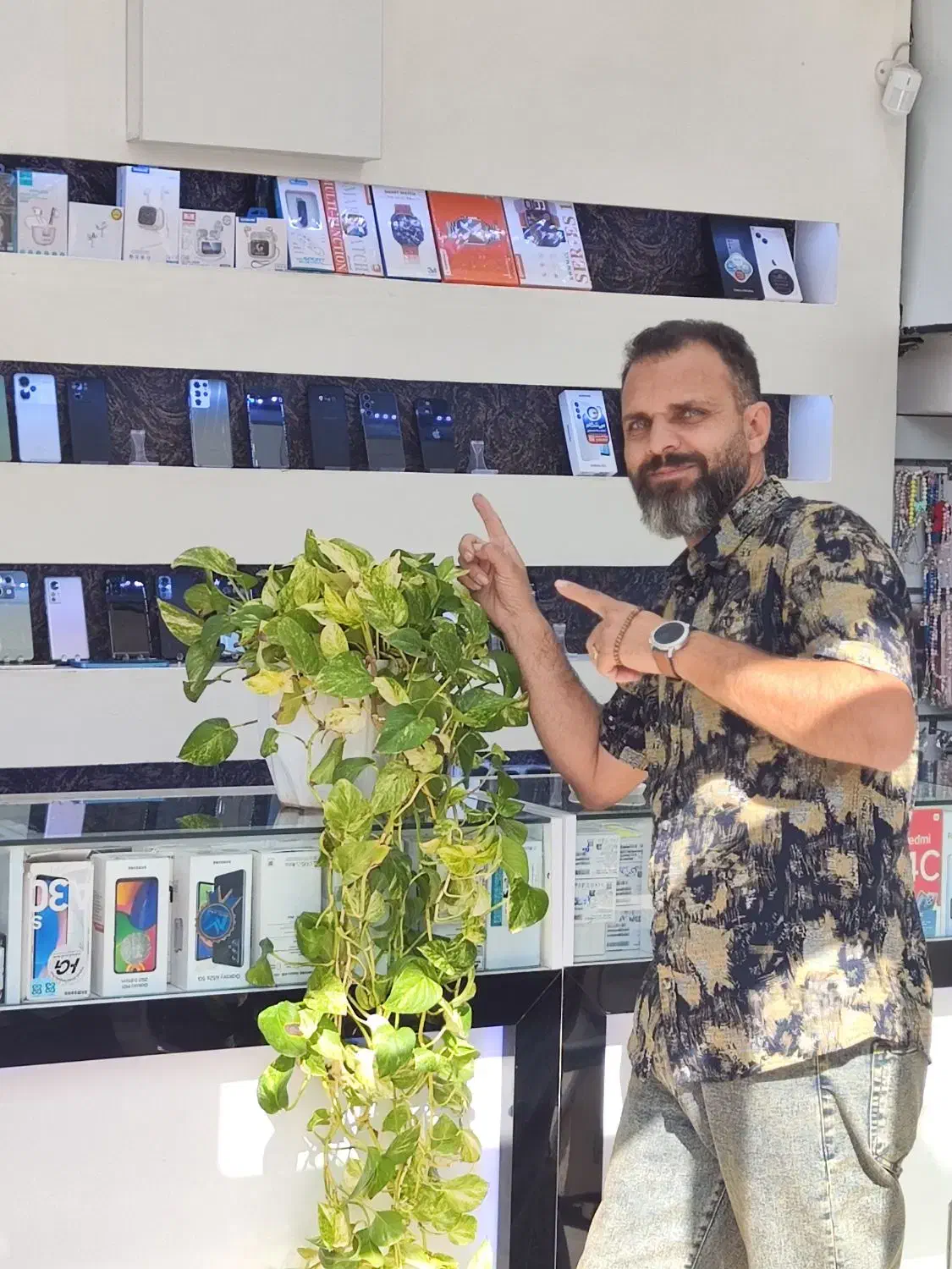 ایفون14|موبایل|نیشابور, محله میدان باغات|دیوار