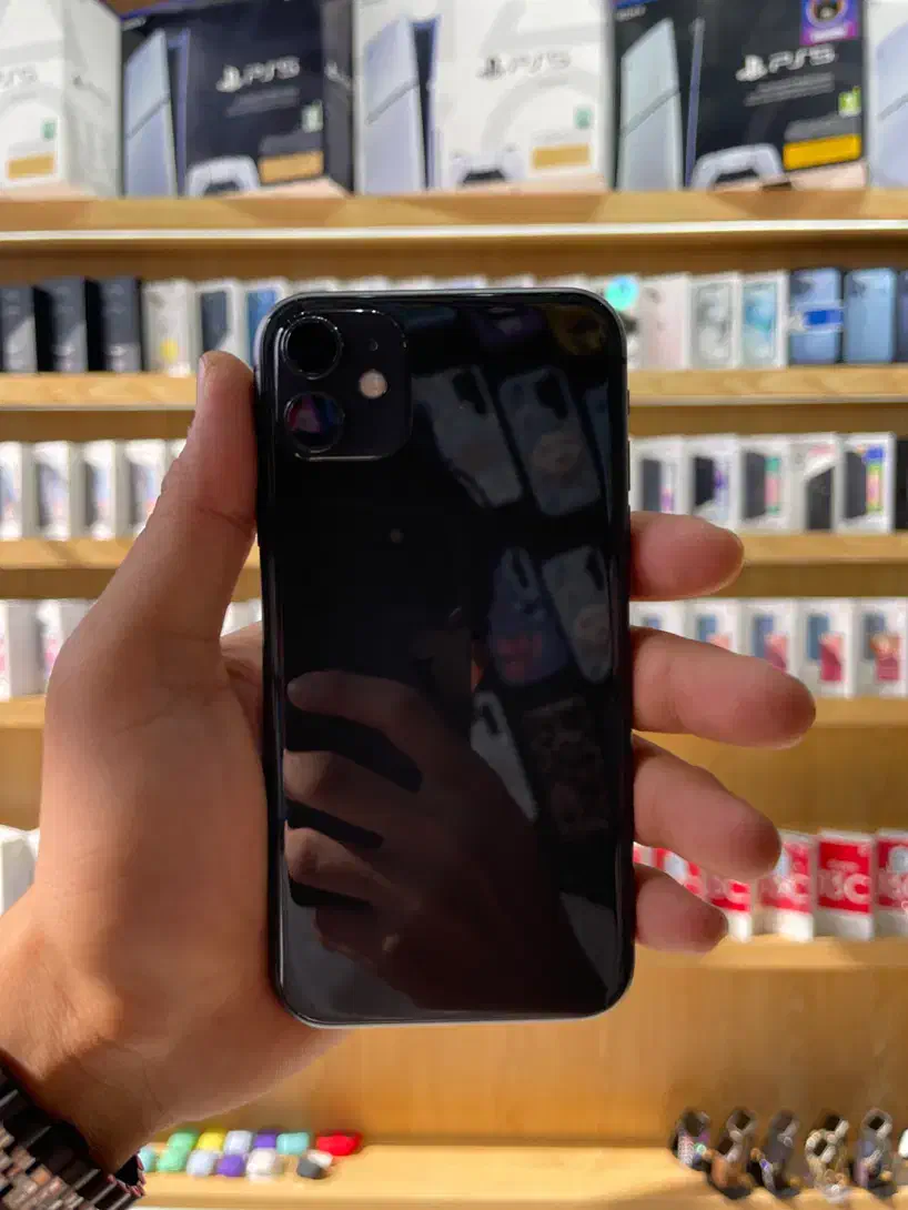 گوشی ایفون 11 نرمال حافظه 128 گیگ دو سیم اقساط|موبایل|ورامین, ورامین|دیوار