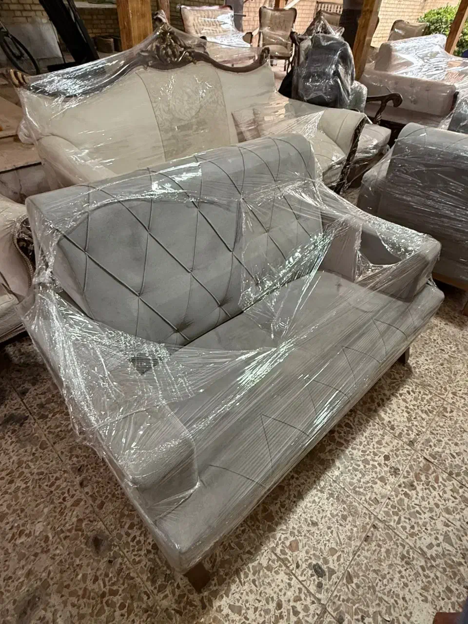 مبل در حد|مبلمان خانگی و میز عسلی|یزد, |دیوار