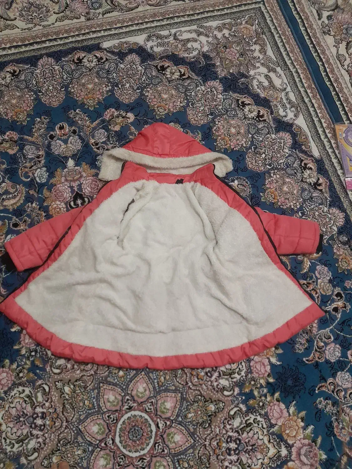 کاپشن بچگانه مناسب سن ۶تا ۸ ساله درحد نو|کفش و لباس بچه|کرمانشاه, |دیوار