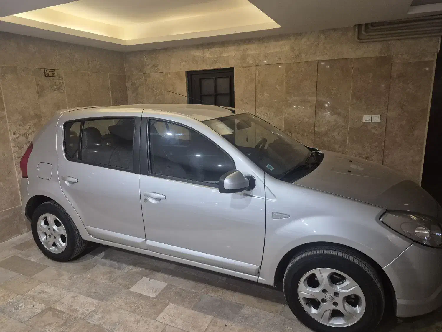 ساندرو مدل 97|خودرو سواری و وانت|کرج, عظیمیه|دیوار