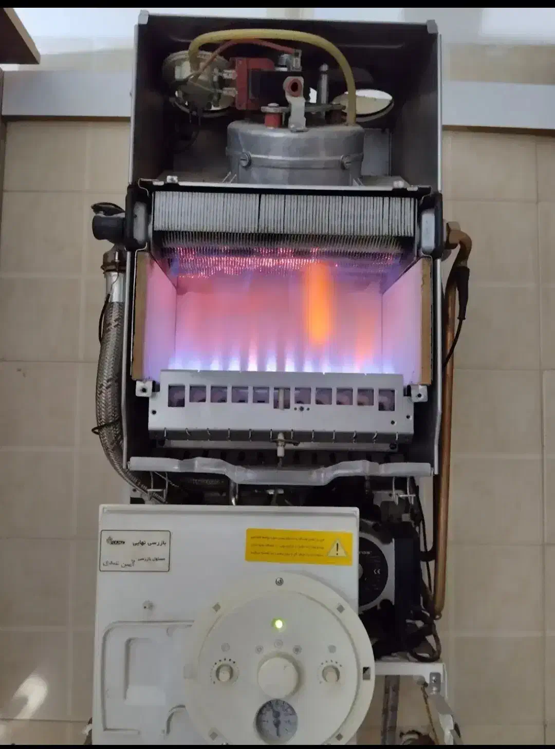 تعمیر و نصب انواع پکیج ابگرمکن بخاری|خدمات پیشه و مهارت|مهاباد (آذربایجان غربی), |دیوار