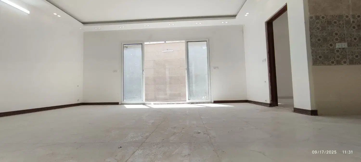 همکف 130 متری، کلید نخورده، 10 متر بر ، بلوار دانش|فروش خانه و ویلا|کاشان, دانش|دیوار