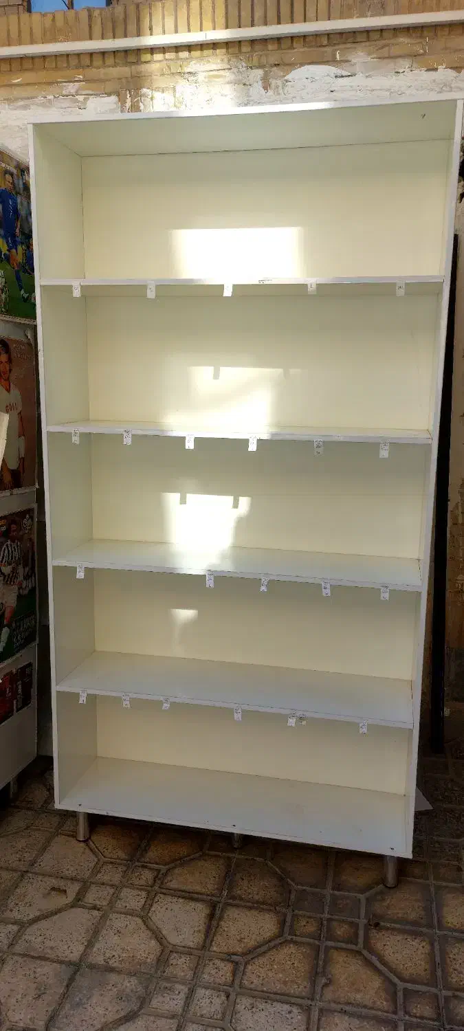 ویترین و دکور مغازه|کتابخانه، شلف، قفسه‌های دیواری|شاهین‌شهر, چمران|دیوار