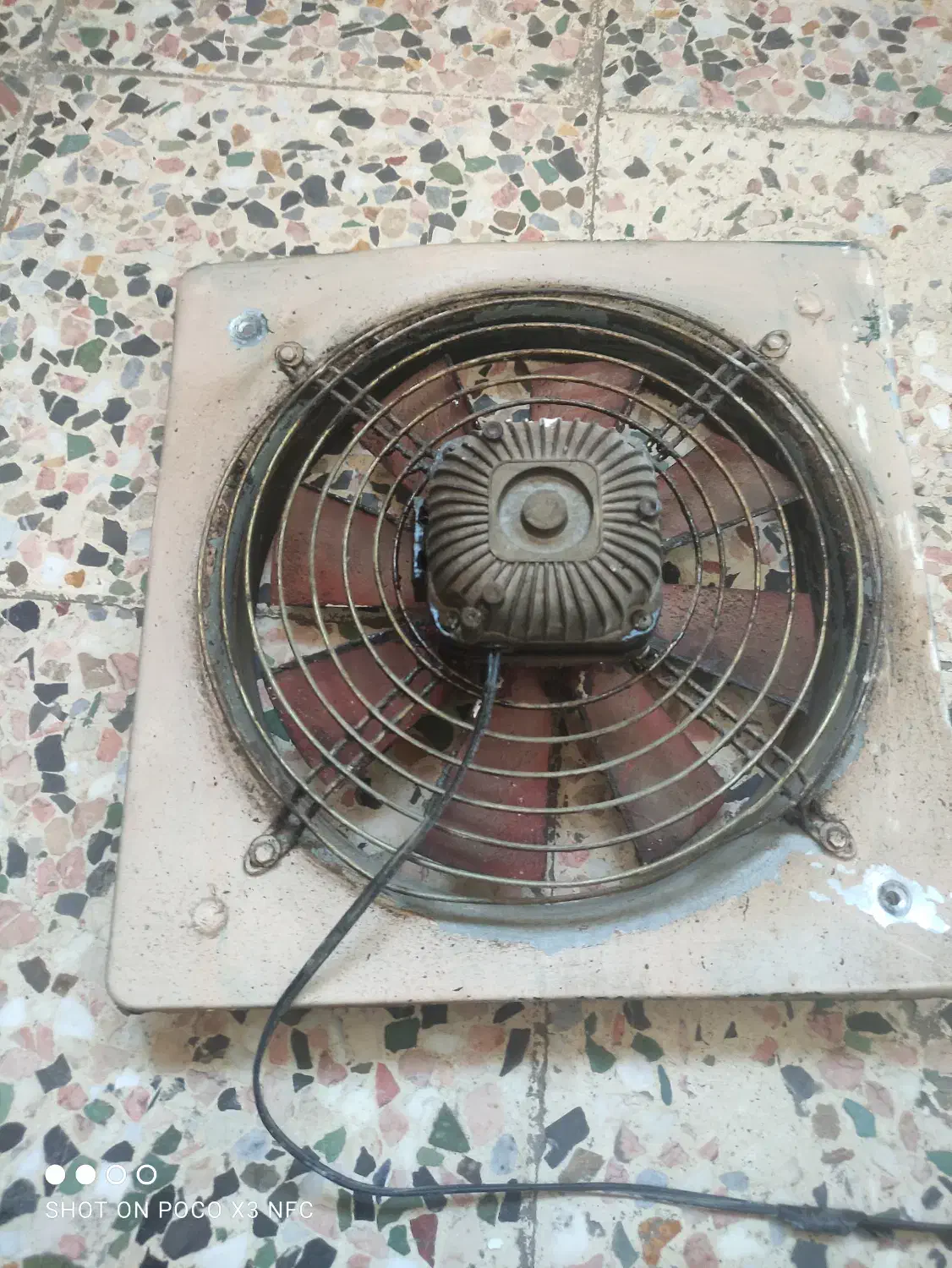 هوا کش برای فروش|پنکه و تصفیه‌کنندهٔ هوا|اندیمشک, |دیوار