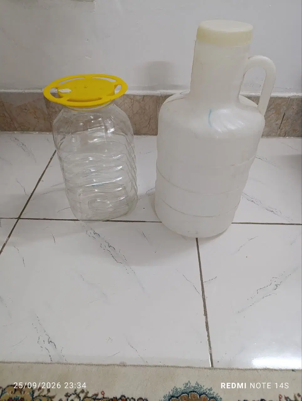 دبه|ظروف نگهدارنده، پلاستیکی، یکبارمصرف|مشهد, عبادی|دیوار