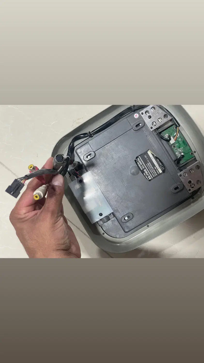 مانیتور ماشین|قطعات یدکی و لوازم جانبی|سیرجان, |دیوار