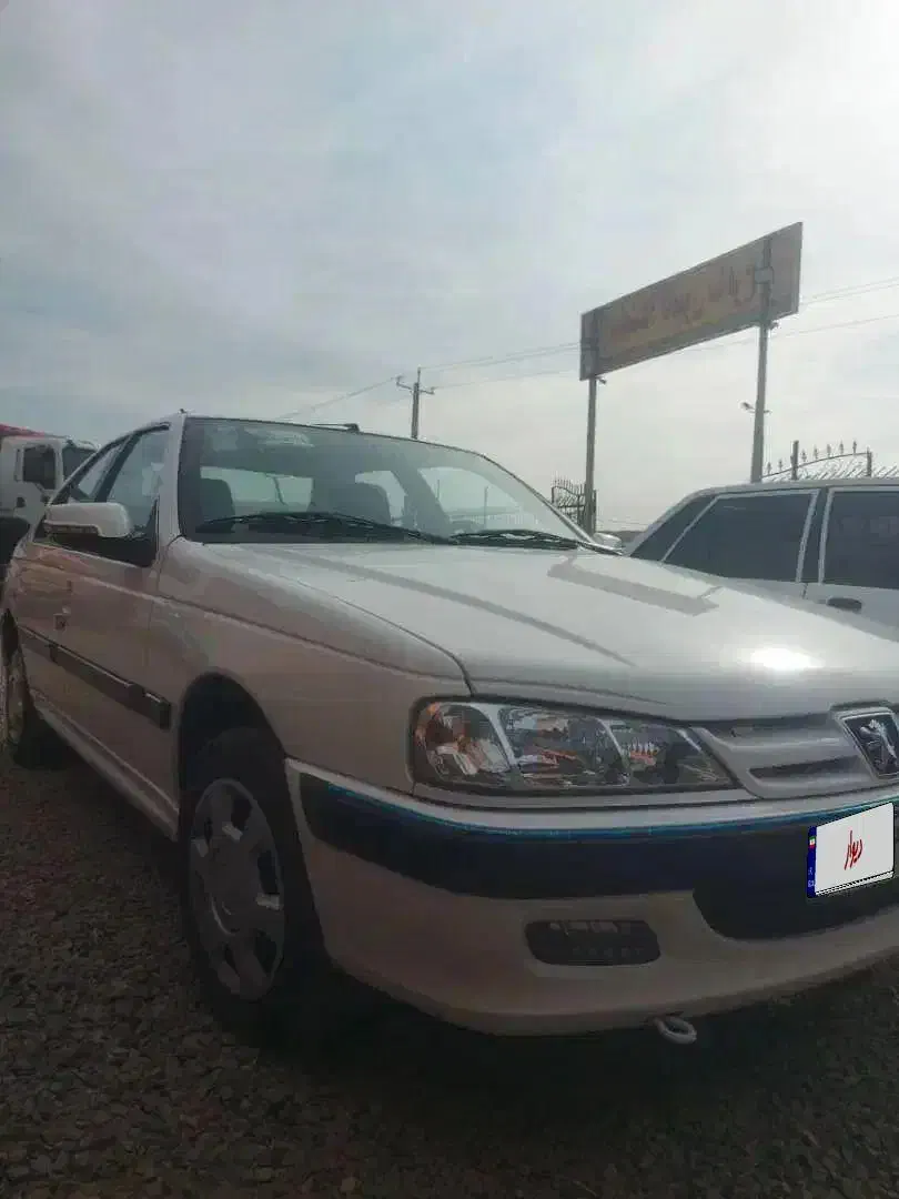 پژو پارس ۴۰۲ دریچه سیمی ۱۴ کار در حد خشک|خودرو سواری و وانت|همدان, |دیوار