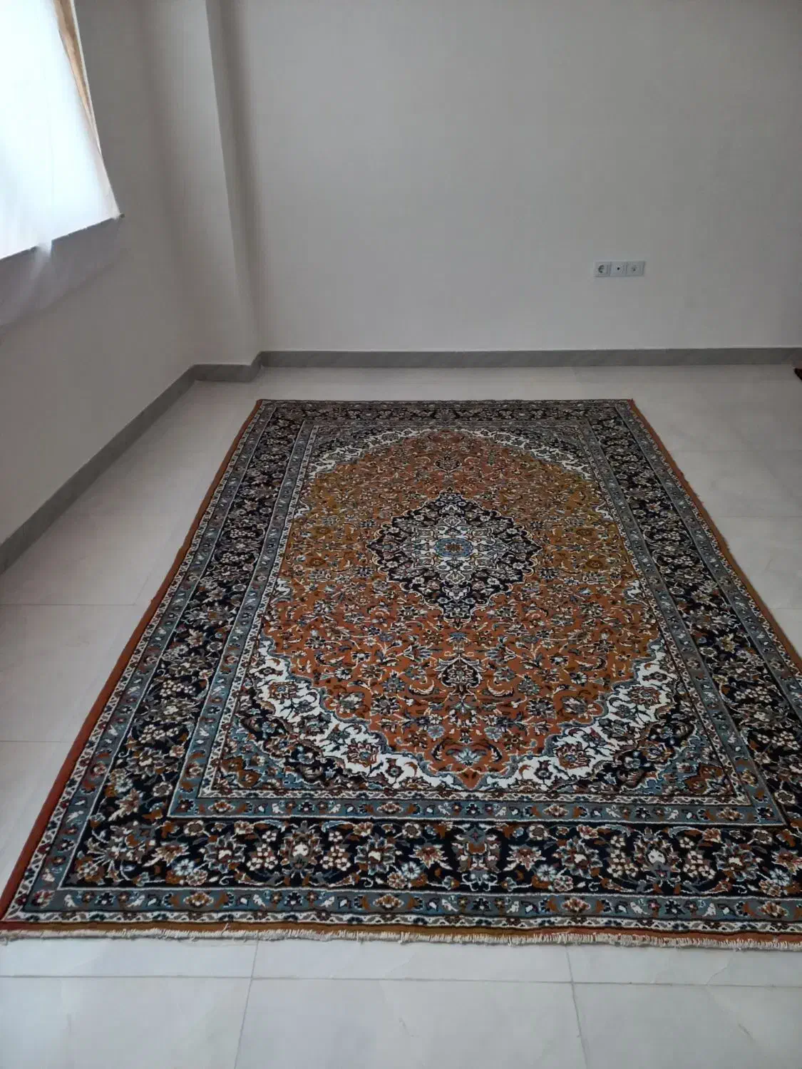 فرش دست باف و ماشینی|فرش|رشت, دیلمان|دیوار