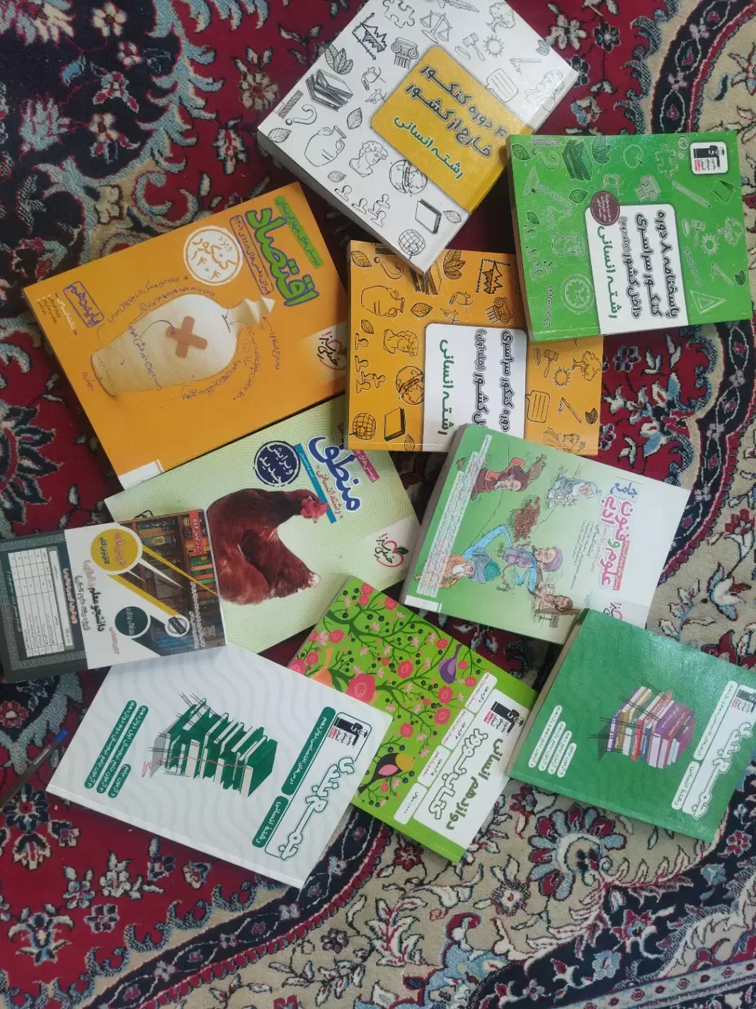 فروش کتاب تست کنکور رشته انسانی|کتاب و مجله آموزشی|اقلید, |دیوار