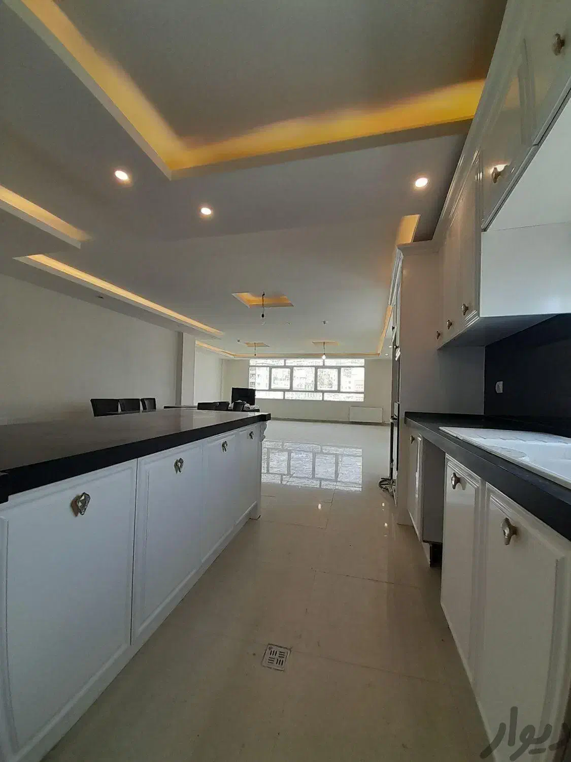 هشترودی ۱۸۰ متر(کم سن لابی وسرایدار)|اجارهٔ آپارتمان|تهران, اوین|دیوار