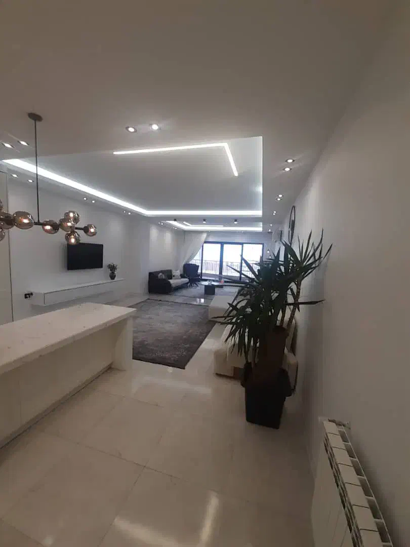 رهن و اجاره آپارتمان ۱۳۰ متری با ویو ابدی دریا|اجارهٔ آپارتمان|سرخرود, |دیوار