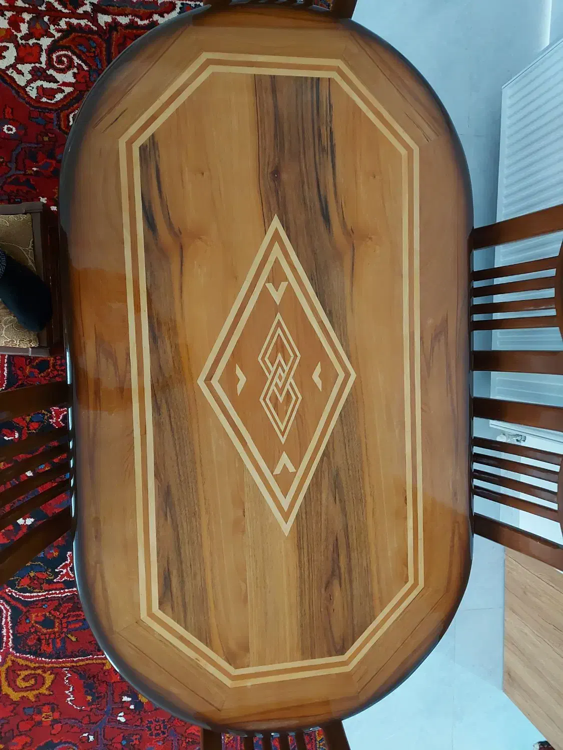 میز غذاخوری|میز و صندلی غذاخوری|اندیشه, اندیشه فاز ۱|دیوار