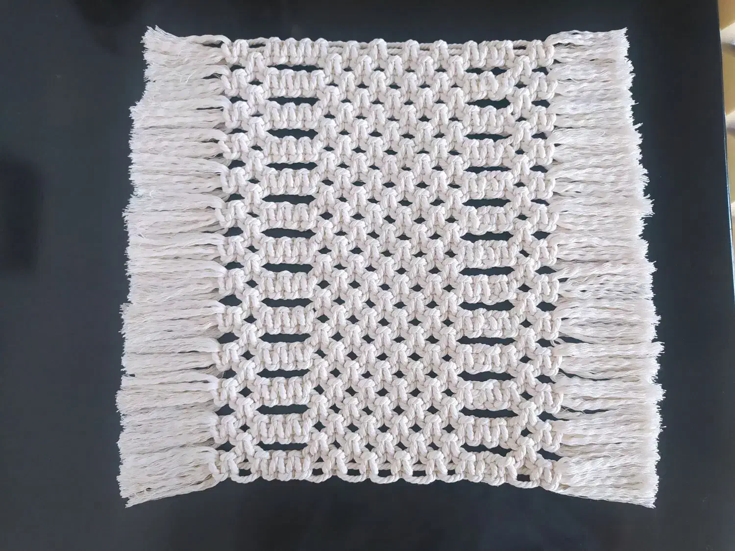 گلدون،رومیزی و زیربشقابی مکرومه|پرده، رانر، رومیزی|قزوین, |دیوار