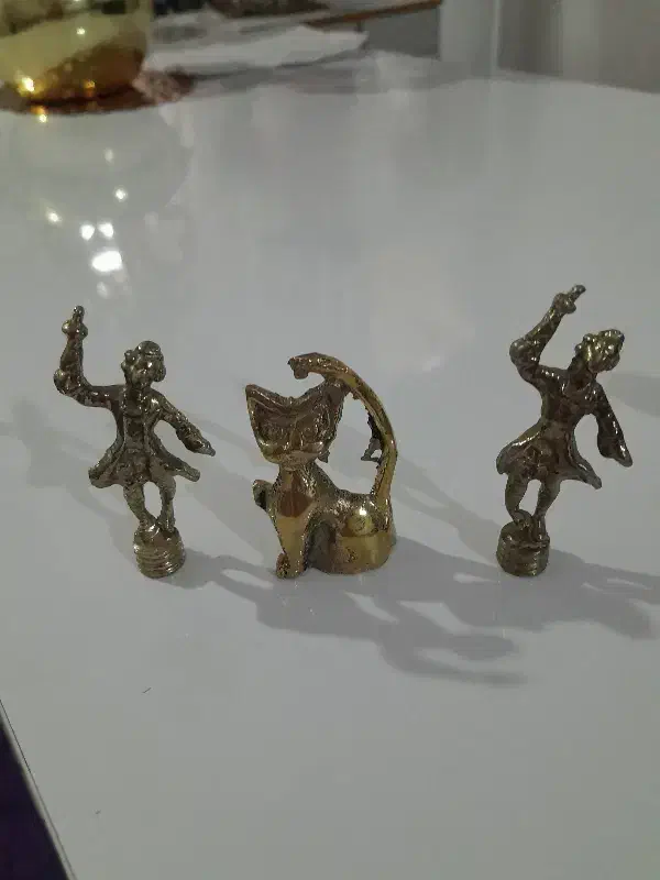 خرگوش برنزی|مجسمه، تندیس، ماکت|تبریز, |دیوار