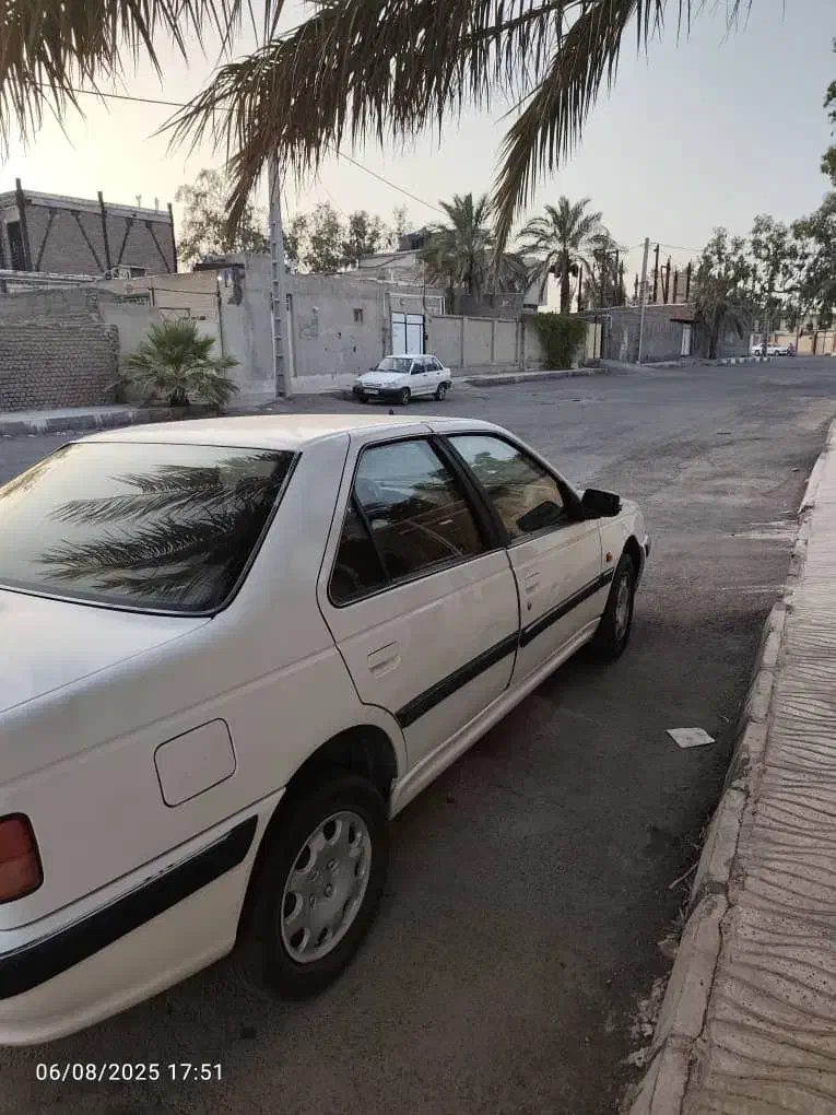 پژو پارس سفید|خودرو سواری و وانت|بم, |دیوار