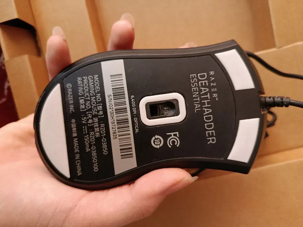 موس ریزر Deathadder  essential|قطعات و لوازم جانبی رایانه|تهران, فلسطین (میدان انقلاب)|دیوار