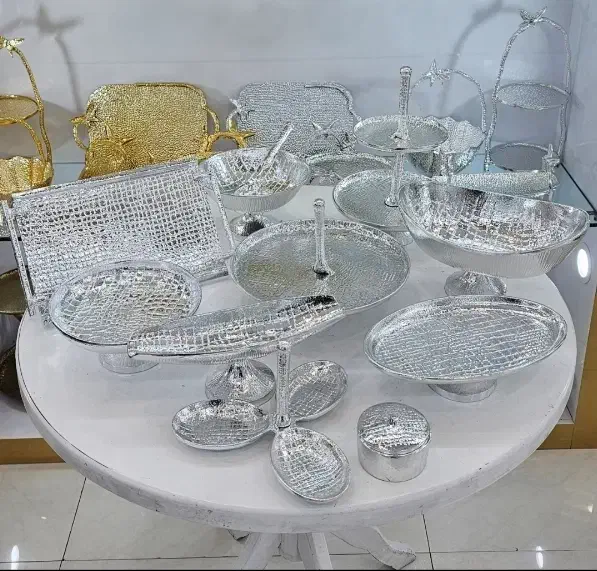 سرویس ۱۱پارچه|ظروف سرو و پذیرایی|لردگان, |دیوار