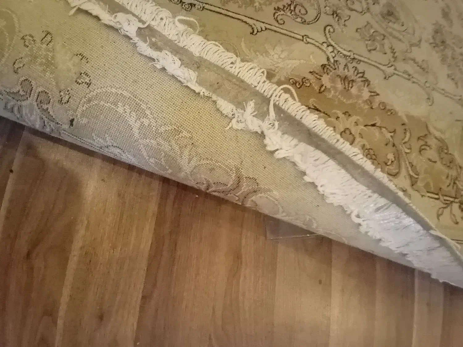 فرش ۱۲ متری زمرد مشهد و کناره ۳ در ۱|فرش|تهران, قبا|دیوار