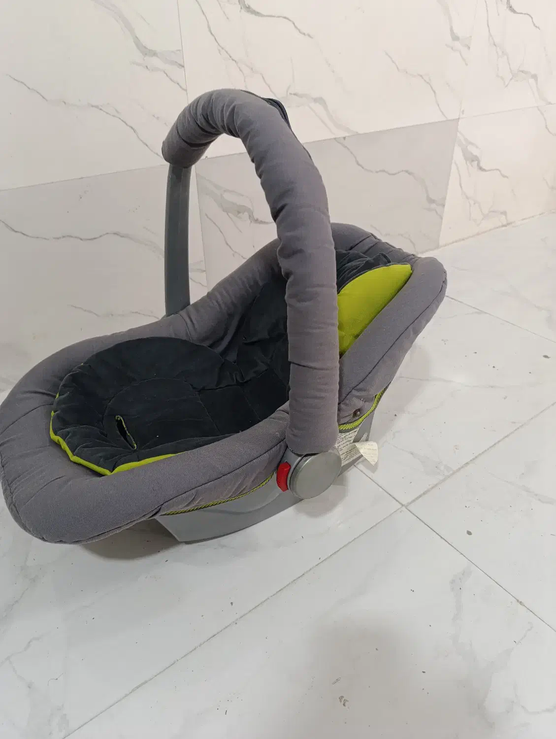 کالسکه وسایل جانبی ۲۵۰۰۰۰۰هزارتومان|کالسکه و لوازم جانبی|کوچصفهان, |دیوار