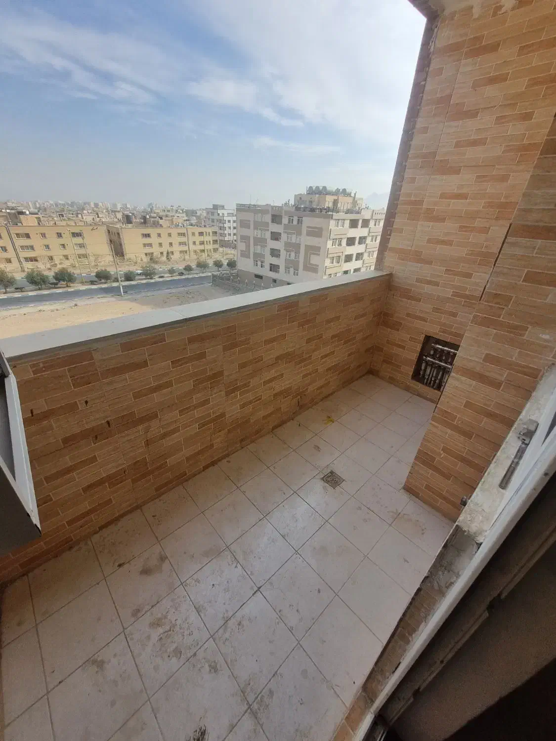 اپارتمان سی ۲|فروش آپارتمان|فولادشهر, C2|دیوار