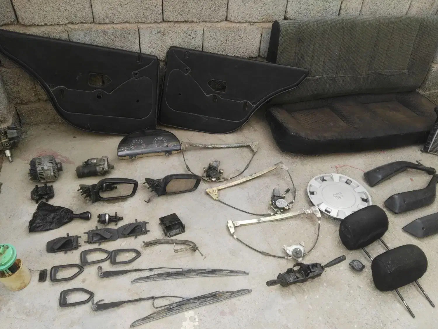 فروش لوازم پژو 405|قطعات یدکی و لوازم جانبی|میناب, |دیوار