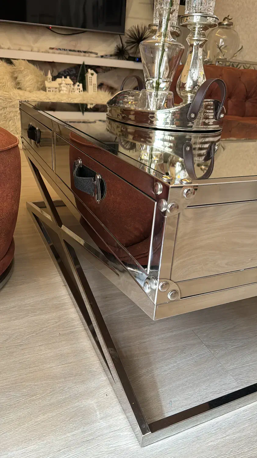 لوازم خانه میز وسط اباژور وصندلی میزبان تمام چرخشی|مبلمان خانگی و میز عسلی|اهواز, کیان اباد|دیوار