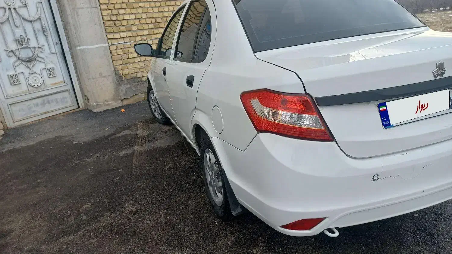 ساینا ۹۸|خودرو سواری و وانت|تویسرکان, |دیوار