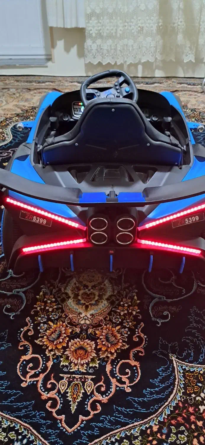 ماشین شارژی چهار موتوره نو نو هست|اسباببازی|اردبیل, |دیوار