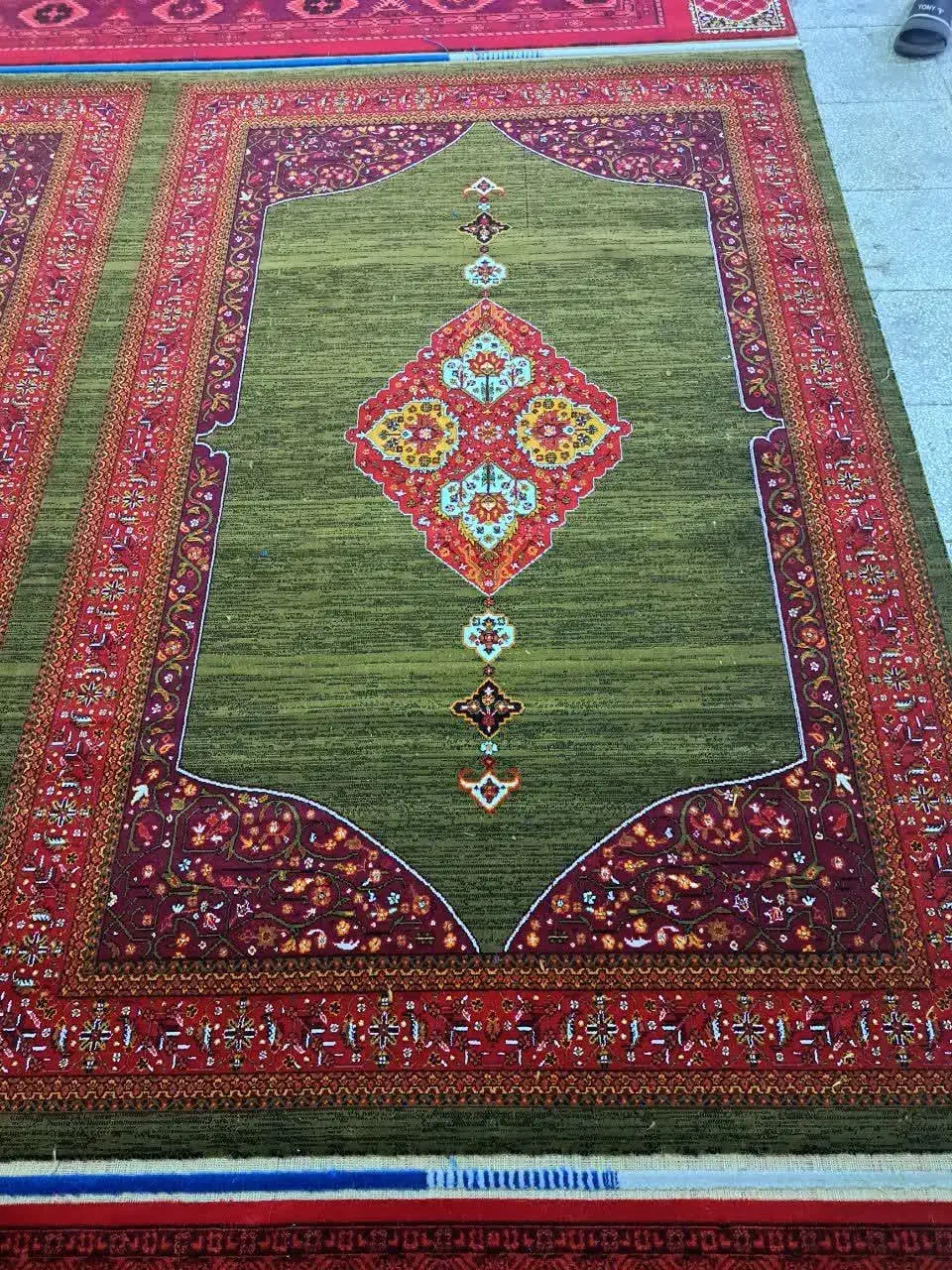 فرش قرمز پالت ترکمن ۷۰۰ شانه|فرش|کرج, فاز ۵ مهرشهر|دیوار