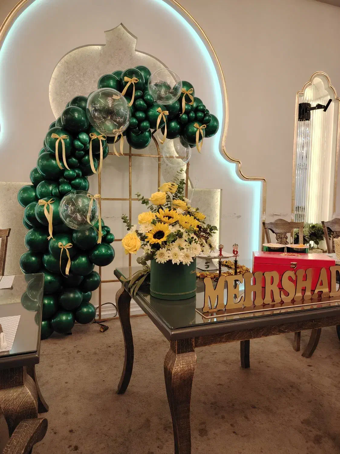 بادکنک آرایی و گل آرایی|خدمات پذیرایی، مراسم|اصفهان, محمودیه|دیوار