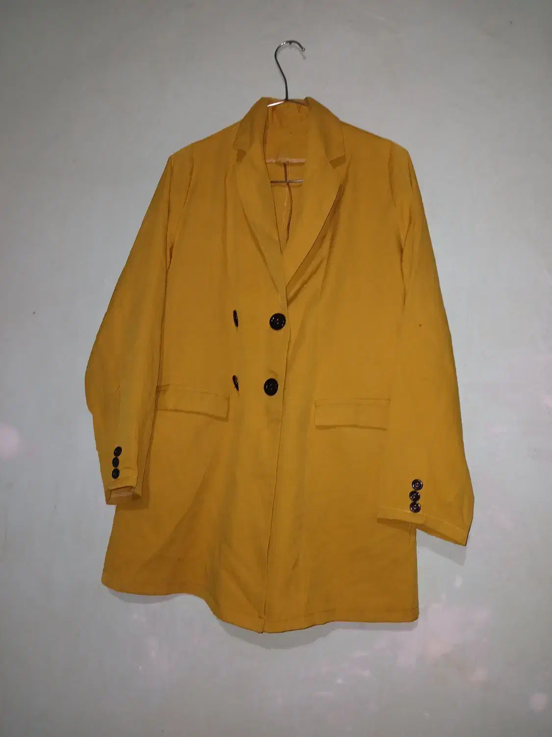 لباس|لباس|امیدیه, |دیوار