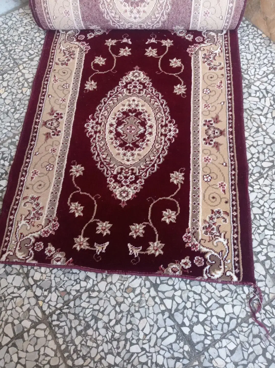 فرش راه پله|فرش|نظرآباد, شهرک سید جمال الدین|دیوار