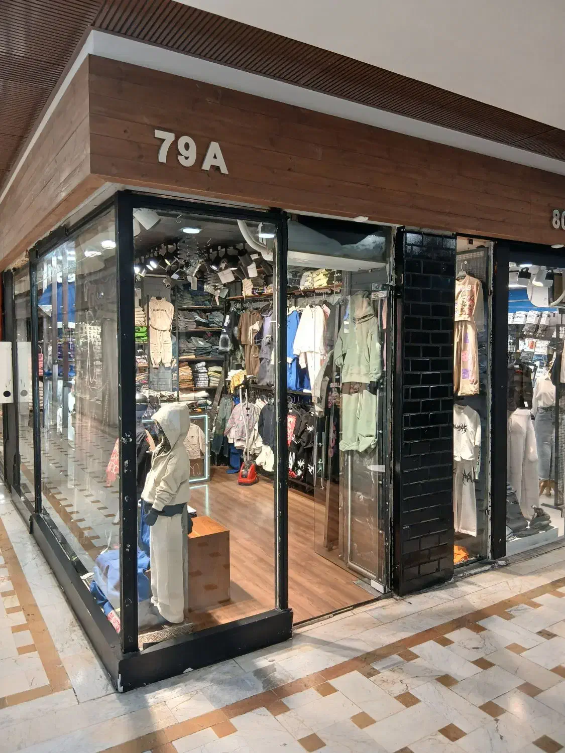 فروشنده با تجربه خانم جهت بوتیک بچه گانه|استخدام بازاریابی و فروش|تهران, تهرانپارس جنوبی|دیوار