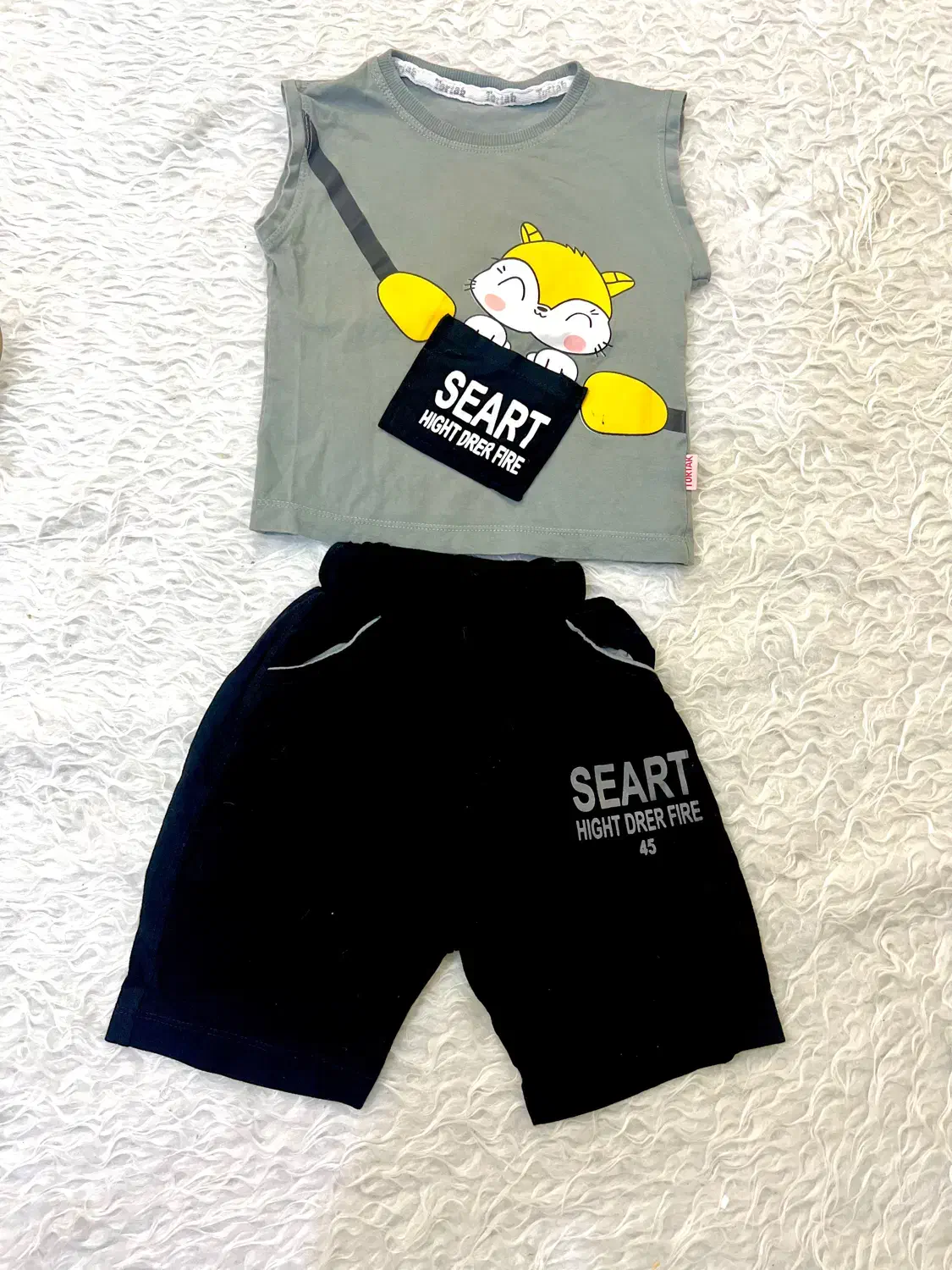 تاپ و شلوارک برای ۱ تا ۳ سال هر ست فقط ۱۳۰ ت|کفش و لباس بچه|رشت, صفاری|دیوار