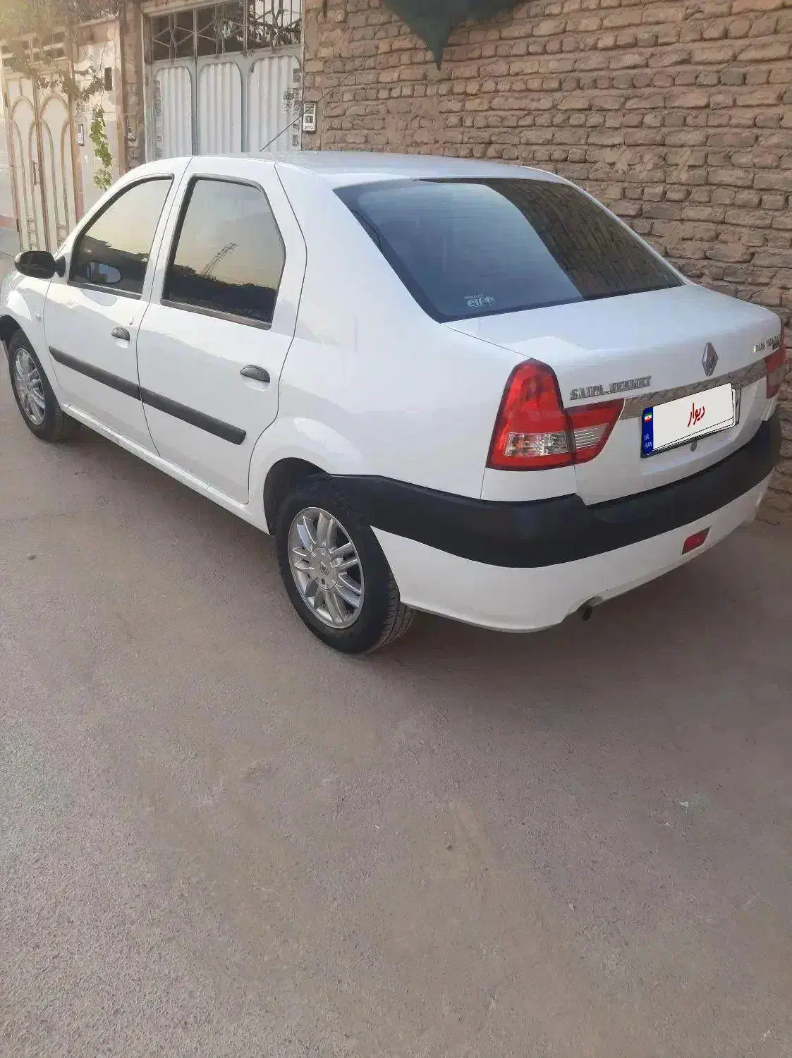 رنو پارس تندر دنده‌ای، مدل ۱۳۹۸|خودرو سواری و وانت|خمینی‌شهر, |دیوار