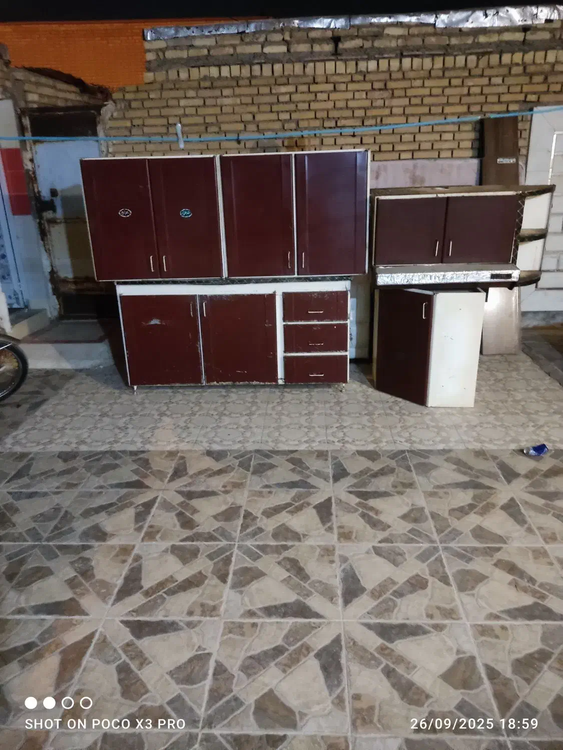 کابینت و فرگاز|آب‌چکان و نظم‌دهنده ظروف|آبادان, |دیوار