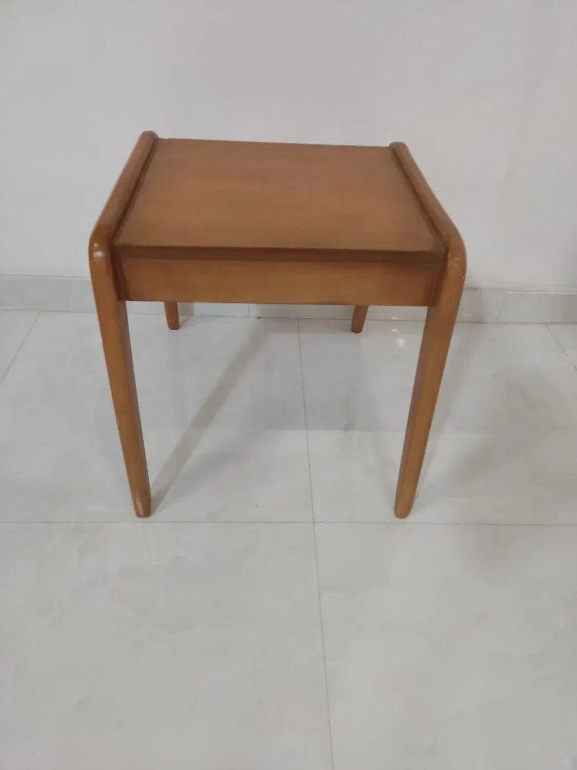 یک عدد میز جلو مبلی و دو عدد عسلی|مبلمان خانگی و میز عسلی|نوشهر, |دیوار