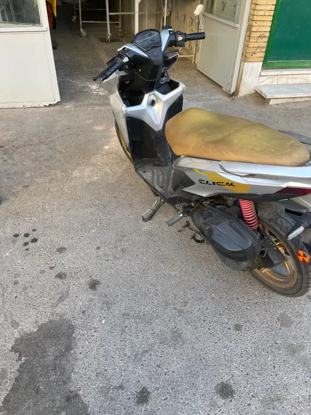 کلیک ۱۵۰|موتورسیکلت|یزد, |دیوار