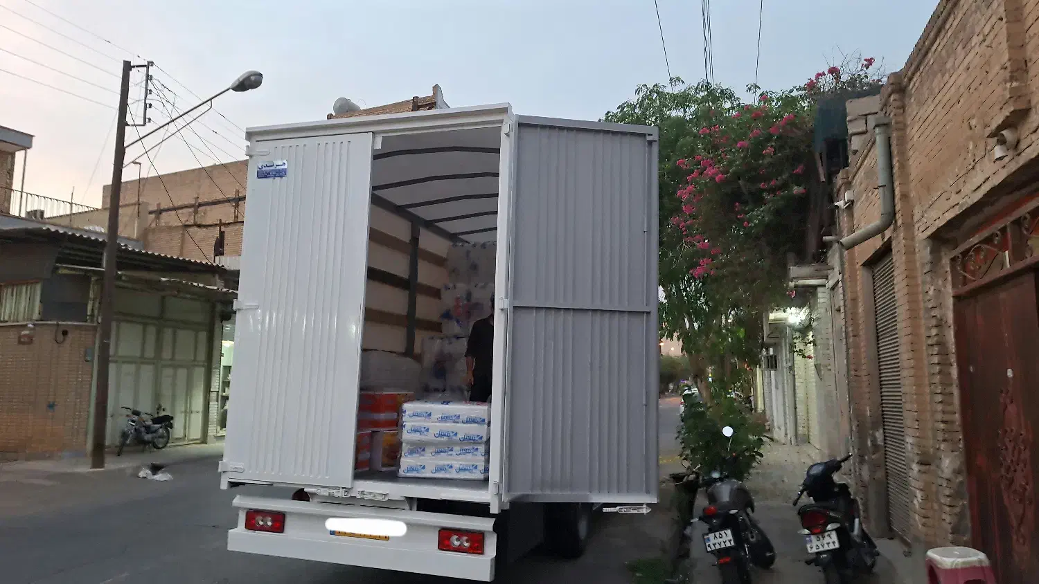 حمل بار با کامیون مسقف|خدمات حمل و نقل|پلدختر, |دیوار