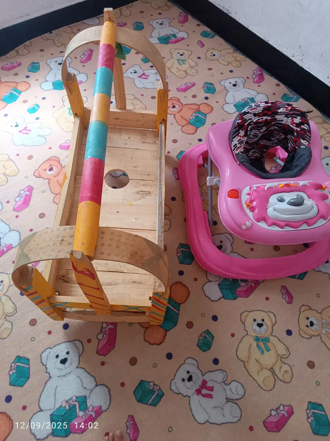 روروک،گهواره سنتی|اسباب و اثاث بچه|دهدشت, |دیوار