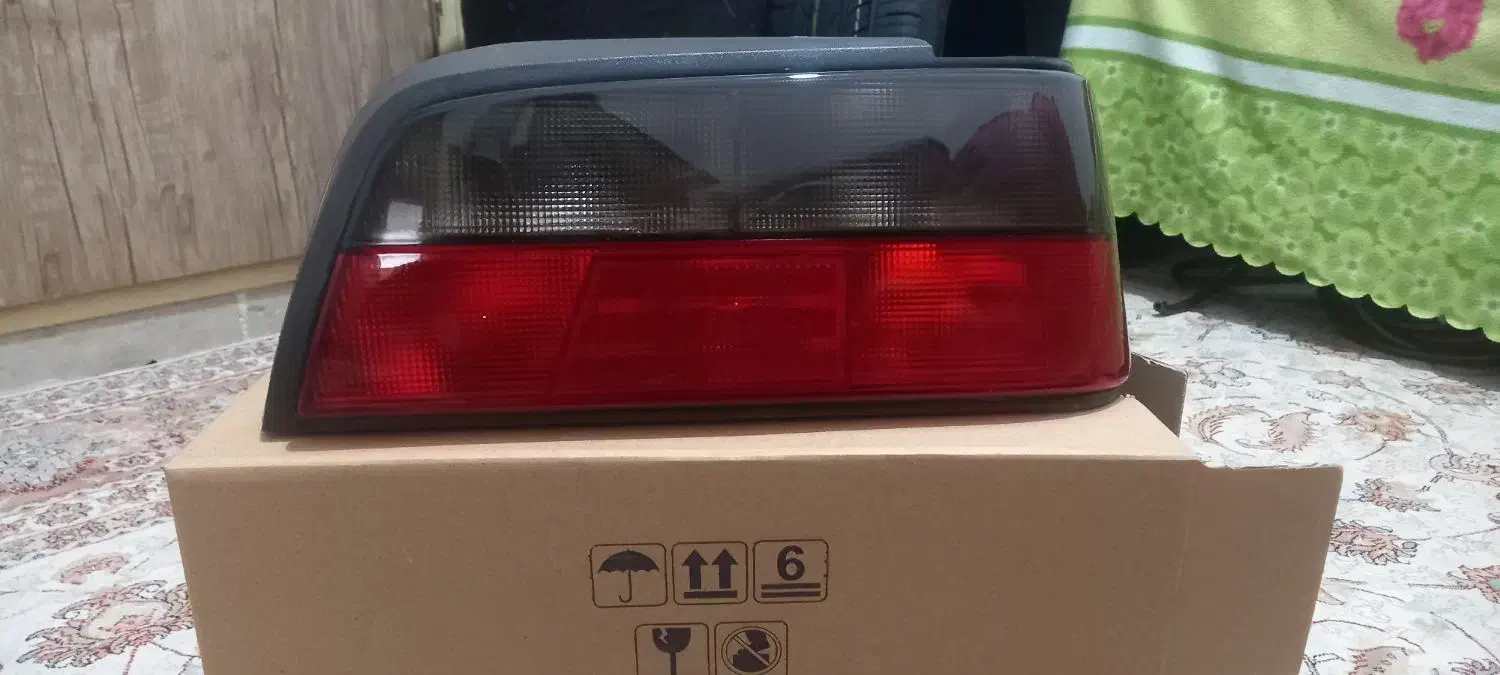 چراغ خطر بالا مشکی نو|قطعات یدکی و لوازم جانبی|هشتگرد, شهرک بعثت|دیوار