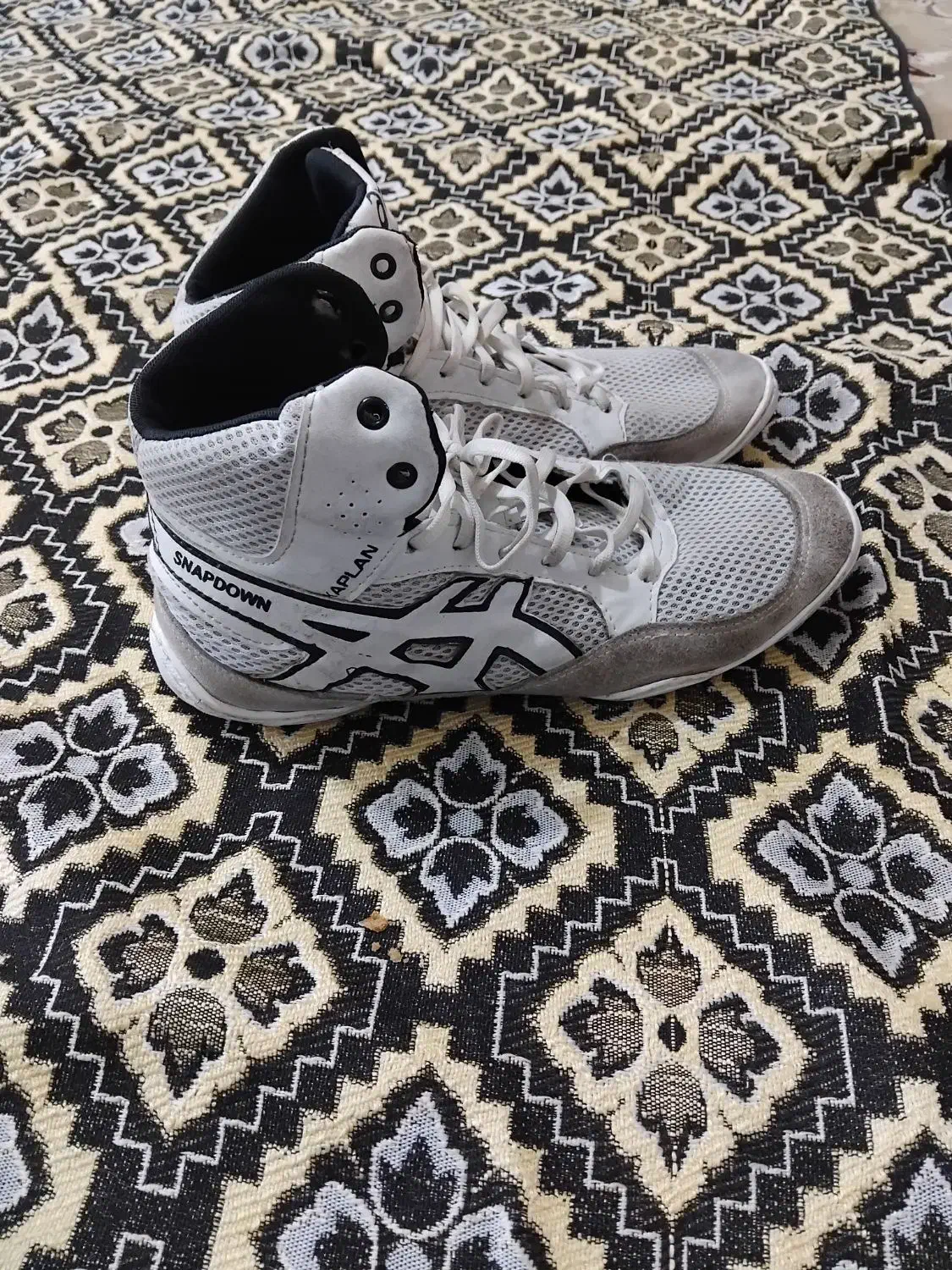 کفش کشتی|تجهیزات ورزشی|چناران, |دیوار