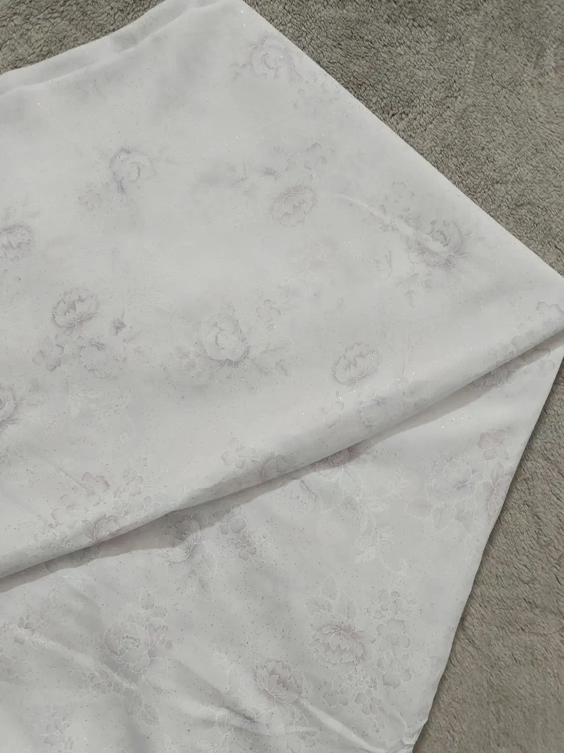 چادر عروس|لباس|مشهد, پنجتن|دیوار