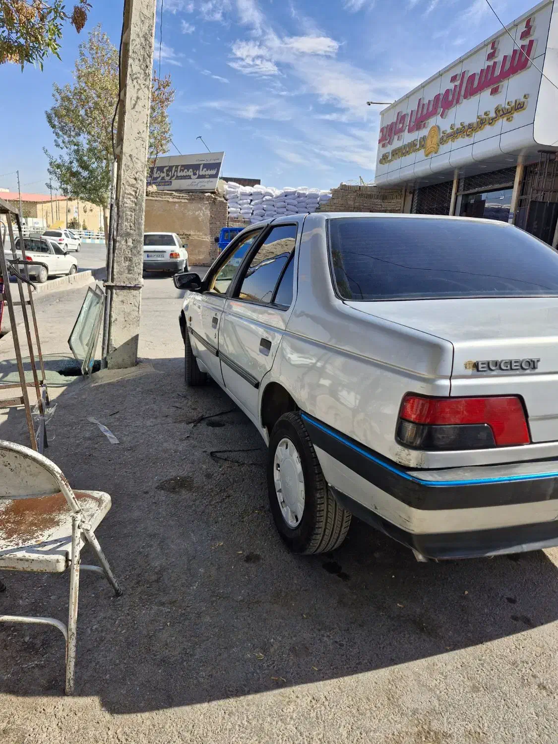 پژو ۴۰۵ مدل ۱۳۹۵|خودرو سواری و وانت|کرمان, |دیوار