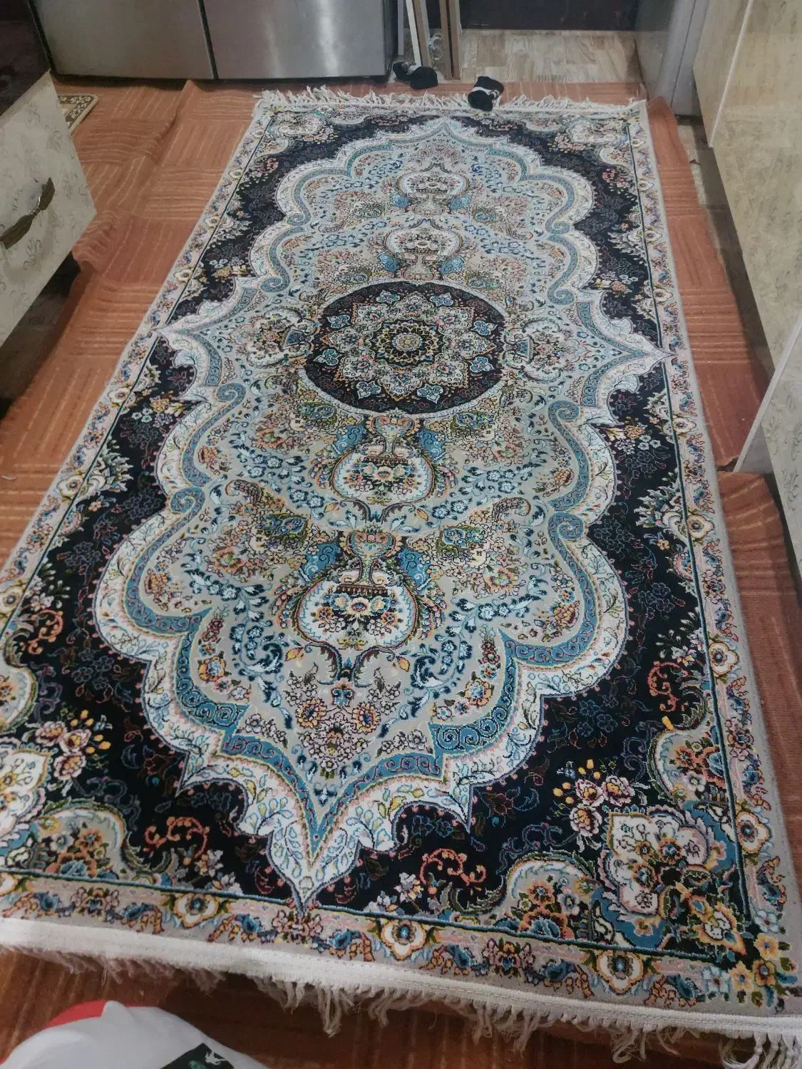 فرش کناره|فرش|نسیم‌شهر, |دیوار