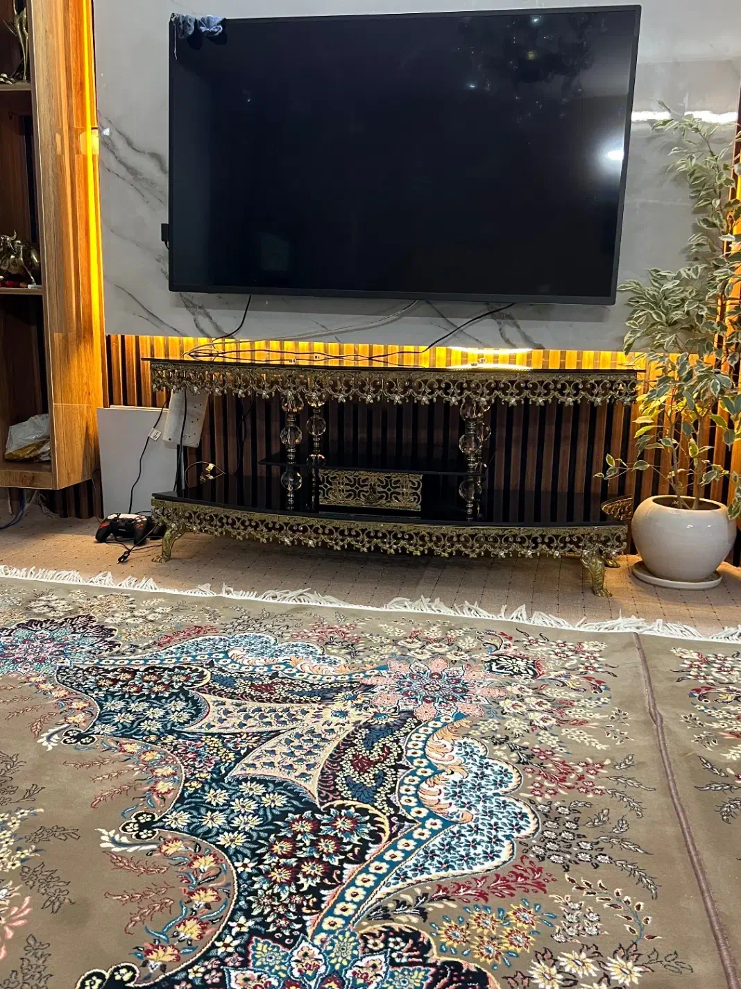 میز تلوزیون برنز|مبلمان خانگی و میز عسلی|الیگودرز, |دیوار