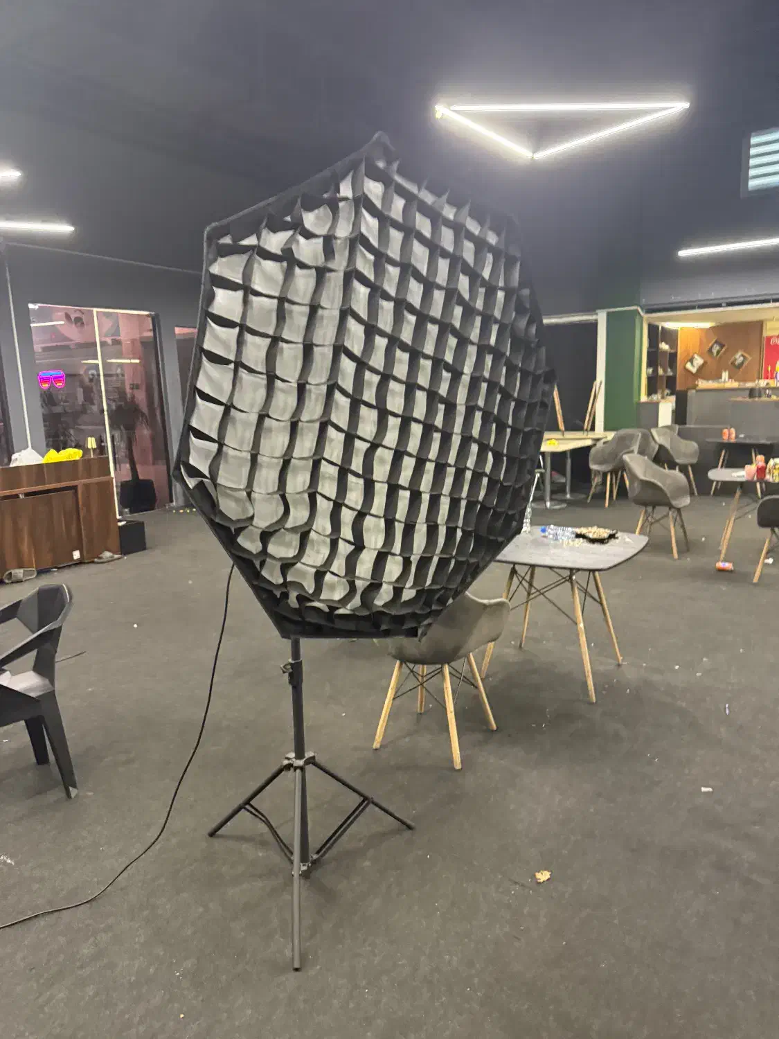 فروش دو قطعه نور پرداز برای عکاسی و‌فیلم برداری|دوربین عکاسی و فیلم‌برداری|تهران, دریاچه شهدای خلیج فارس|دیوار