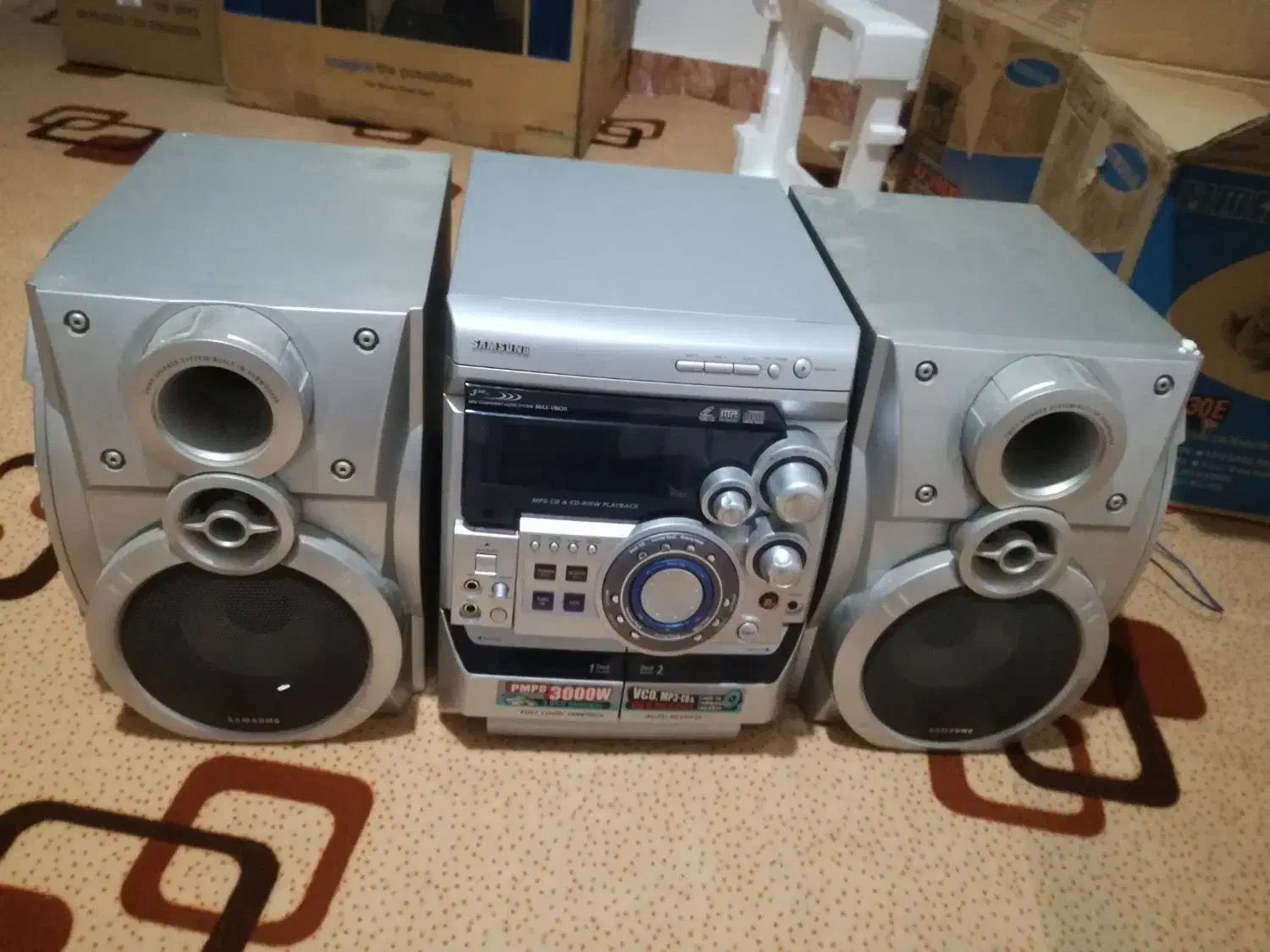 ضبط سی دی سه دیسکه و نوارکاست خور|سیستم صوتی خانگی|کازرون, |دیوار